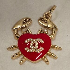 CC Gold Tone Red Heart Crab Charm Pendant Pearl CC Logo Made in France